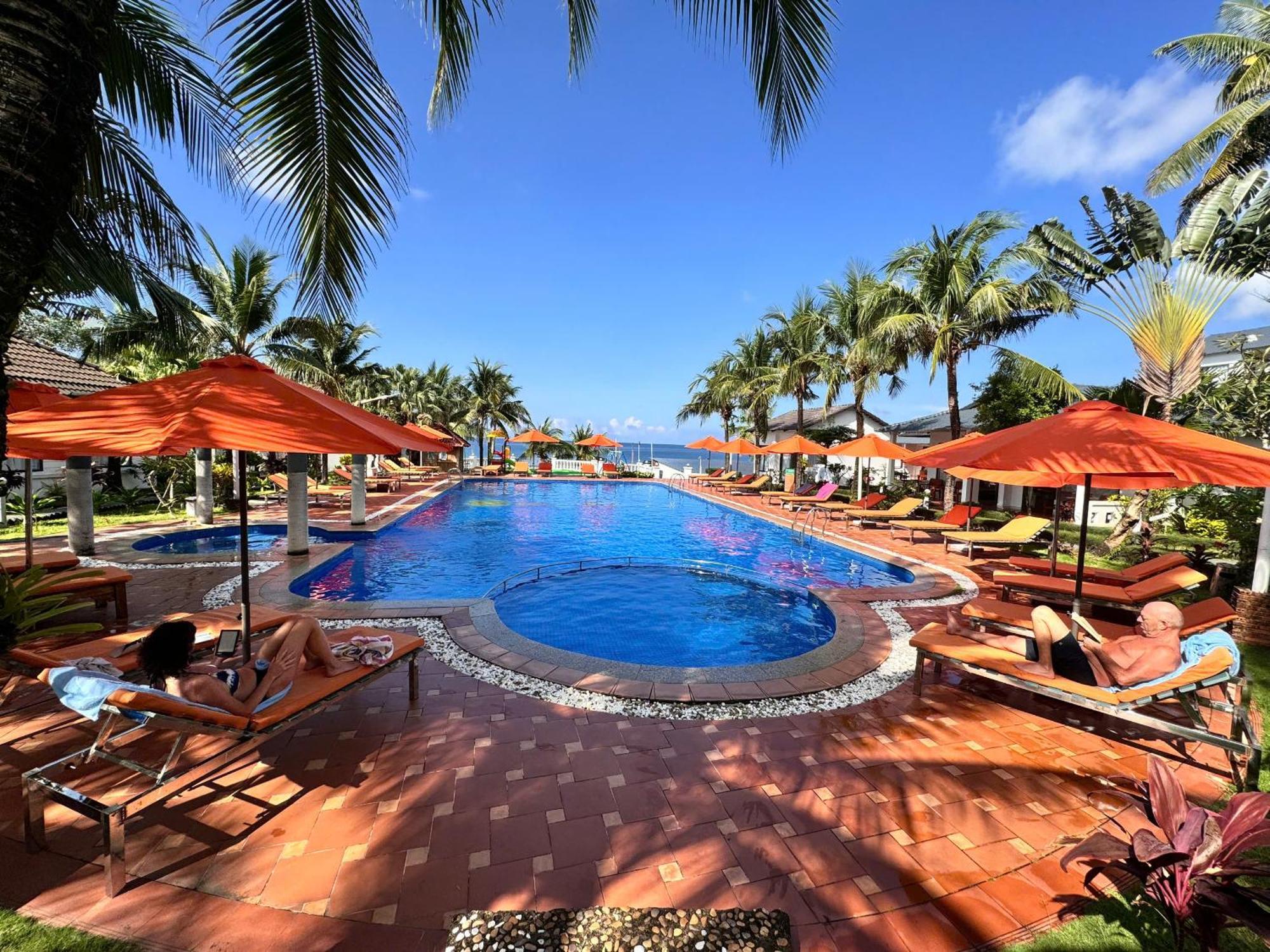 Orange Resort Дуонг-Донг Экстерьер фото